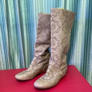 Sundance Stone Off White Leather Cut Out Eyelet Lace Tall Boots Soft 10 Boho